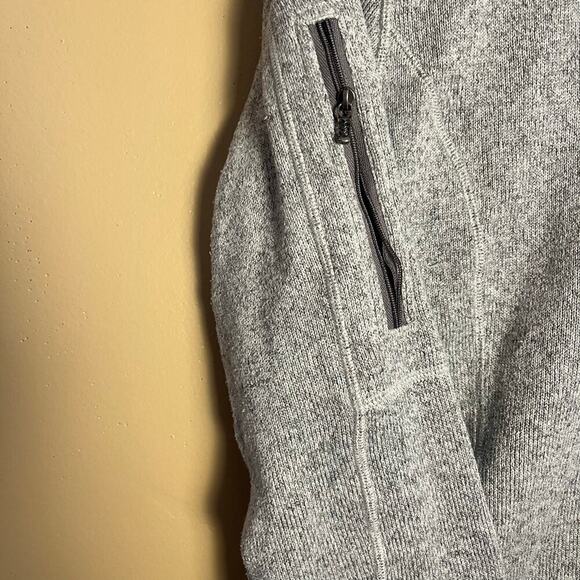 Patagonia 1/4 Zip Better Sweater Size Small - Picture 8 of 10